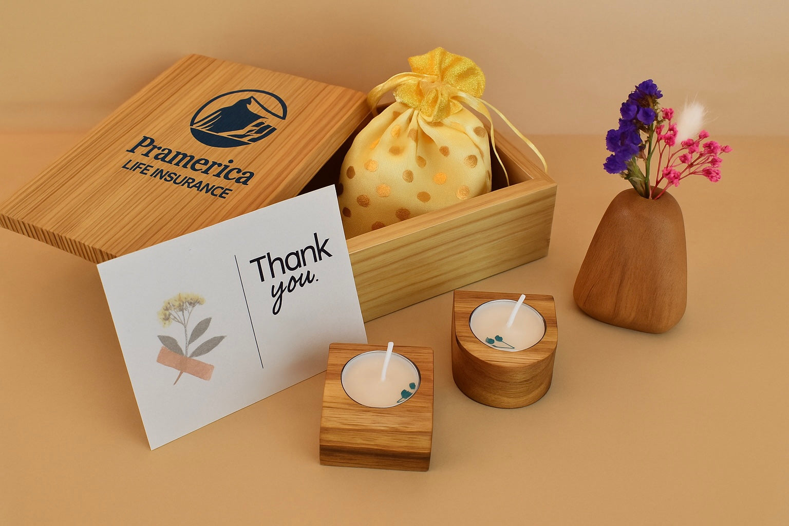 ✨ Customised Wooden Gift Hamper ✨