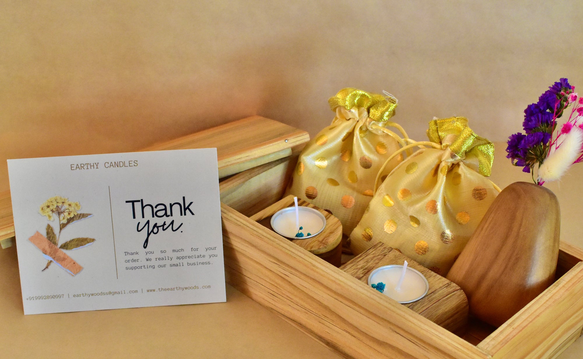 ✨ Customised Wooden Gift Hamper ✨