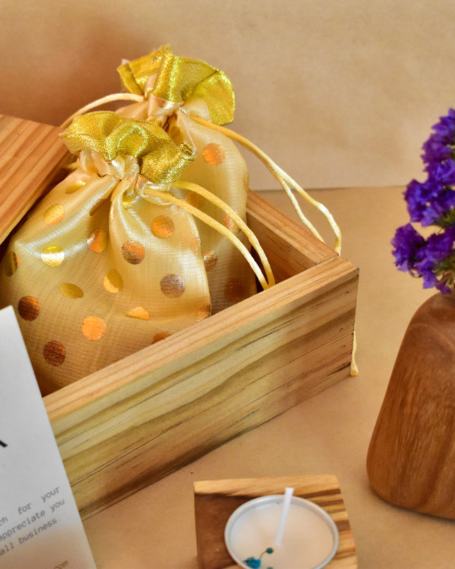 ✨ Customised Wooden Gift Hamper ✨